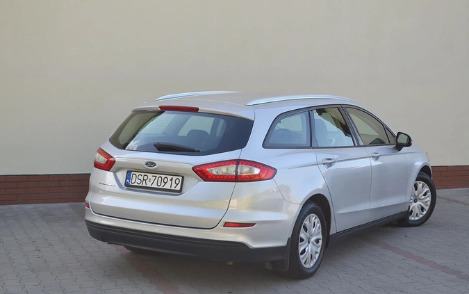 Ford Mondeo cena 39900 przebieg: 276800, rok produkcji 2015 z Szydłowiec małe 277